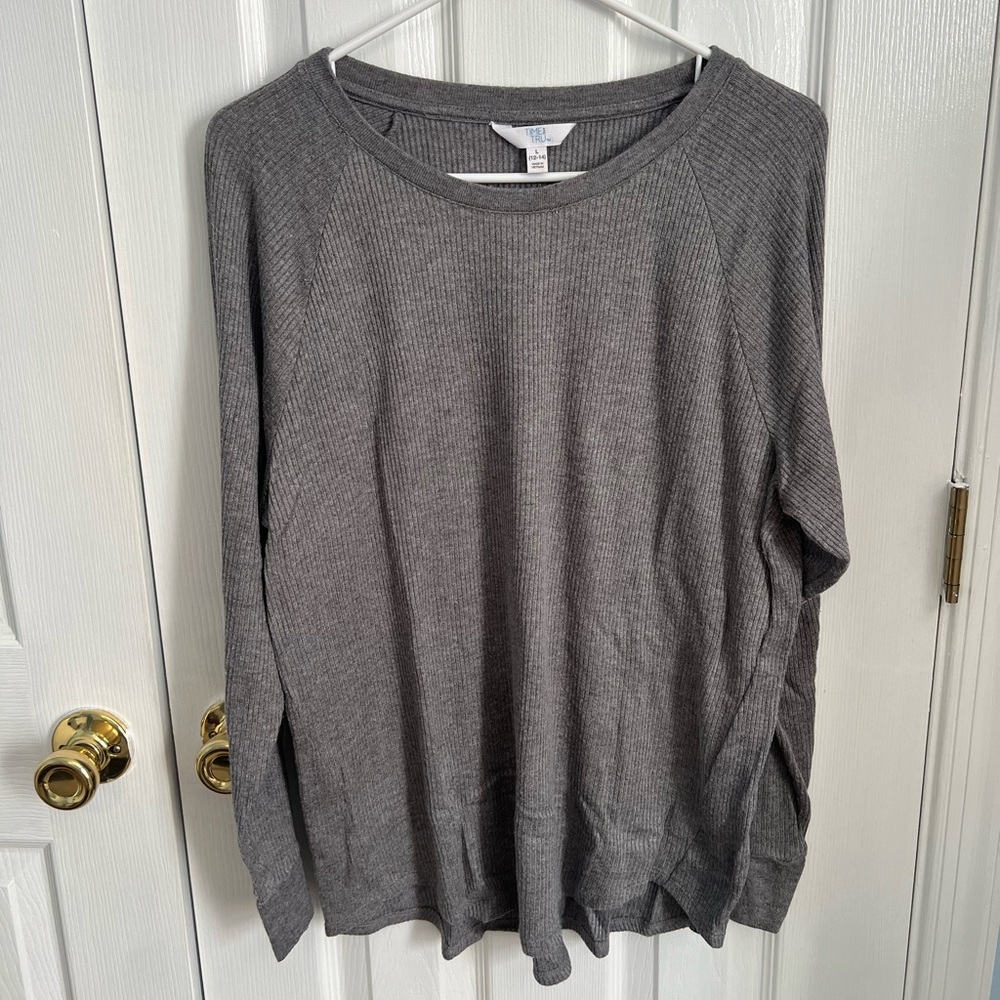 Time and Tru Women's Large Grey Rayon Long‎ Sleeve Shirt